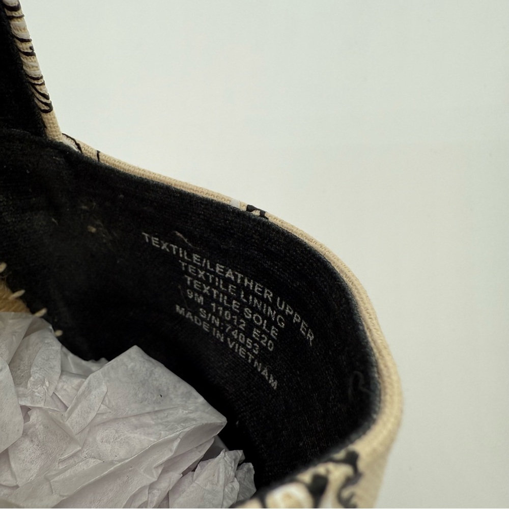 Tory Burch Black and Cream Espadrilles - Picture 5 of 16